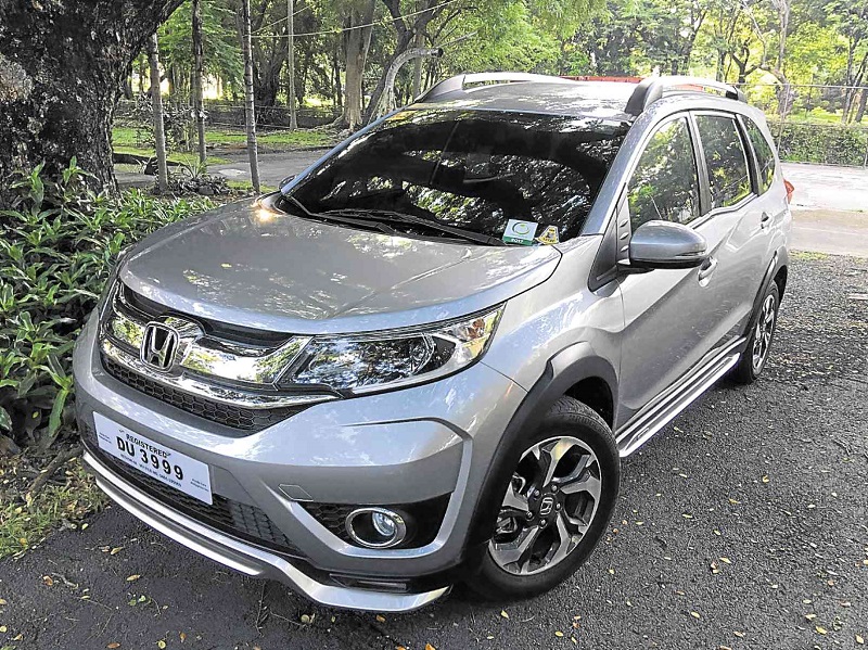  Honda  BRV  Interiors Specifications And Features